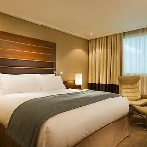 Ξενοδοχείο Sofitel London Heathrow, Χίλινγκτον