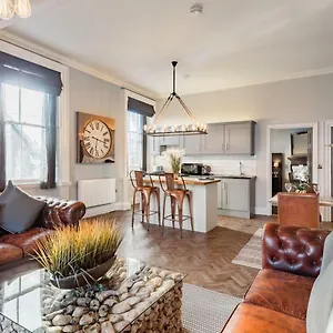 The Thoresby At Claremont Serviced Apartment Leeds (West Yorkshire)