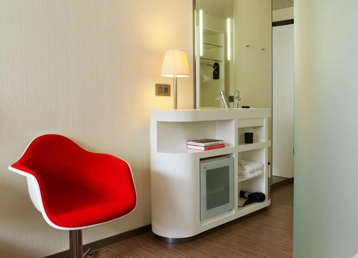 Отель Citizenm Tower Of Лондон Великобритания